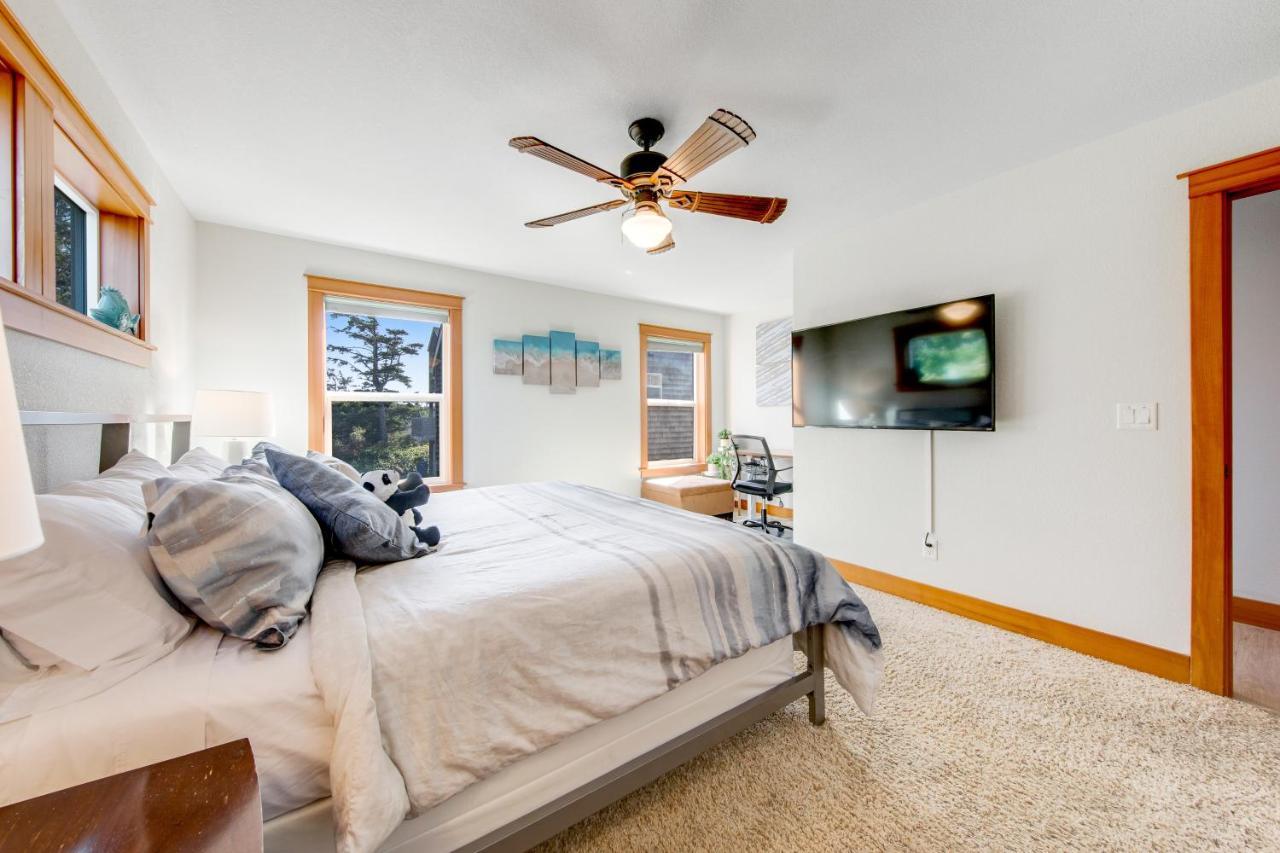 Villa Blue Wave Heights Lincoln City Exterior foto